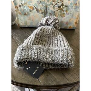Hat Attack Knit Pom Pom Beanie New